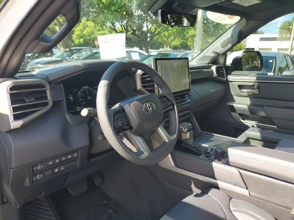 2026 Toyota Sequoia Platinum photo 22