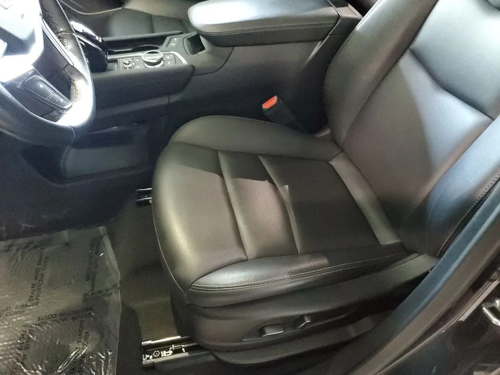 2023 Cadillac XT5 Luxury photo 21