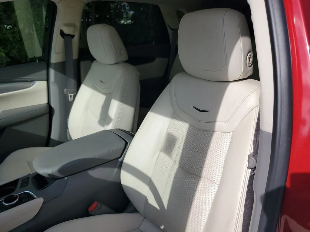 2020 Cadillac XT5 Premium Luxury photo 20
