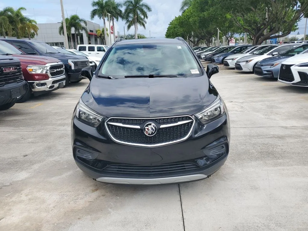 2020 Buick Encore Preferred photo 2