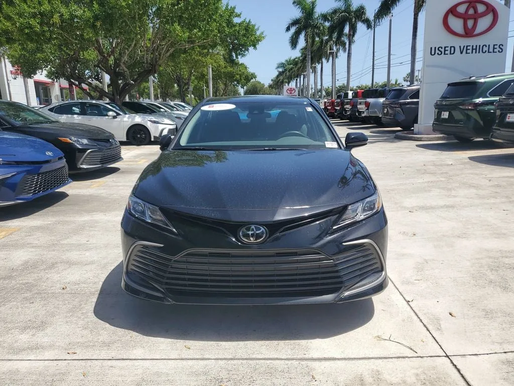 2024 Toyota Camry LE photo 2