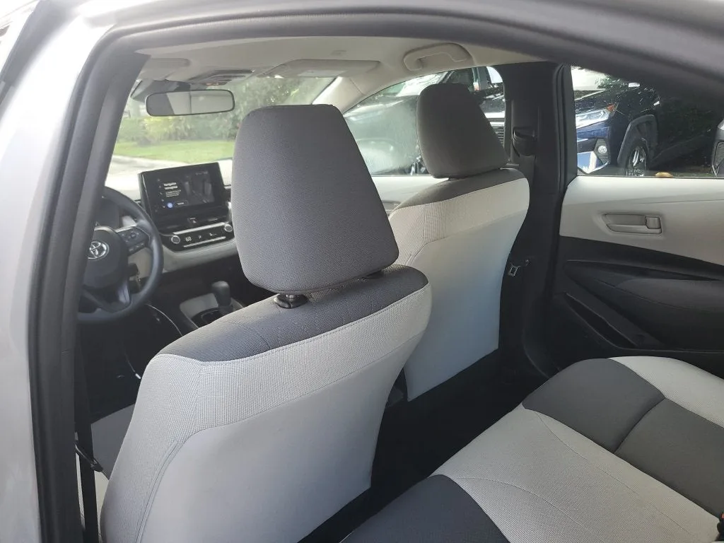 2024 Toyota Corolla LE photo 13