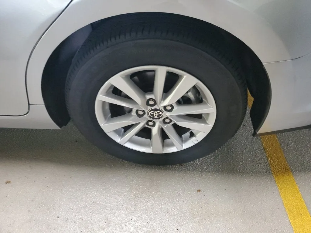 2026 Toyota Camry LE photo 7