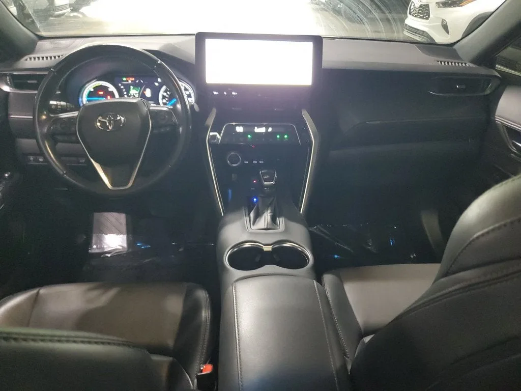 2023 Toyota Venza Nightshade photo 16