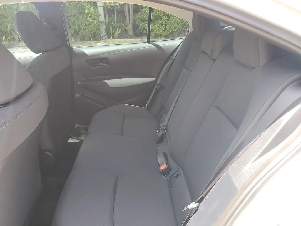 2024 Toyota Corolla LE photo 12