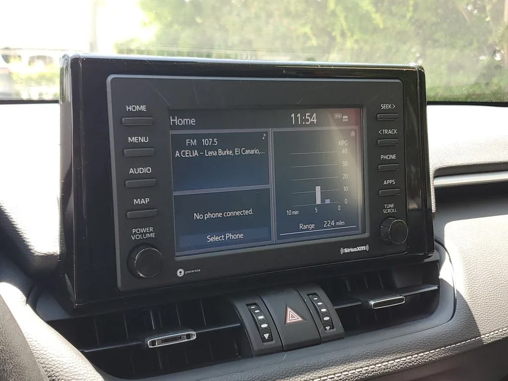 2022 Toyota RAV4 XLE Premium photo 28