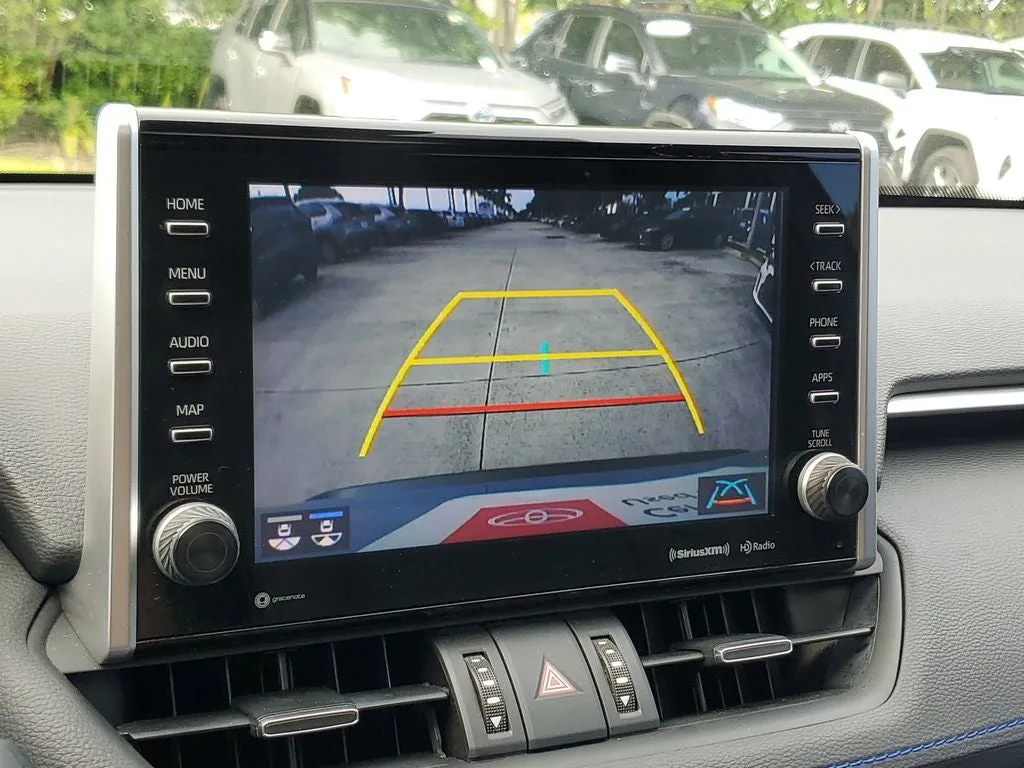 2022 Toyota RAV4 Hybrid XSE photo 29