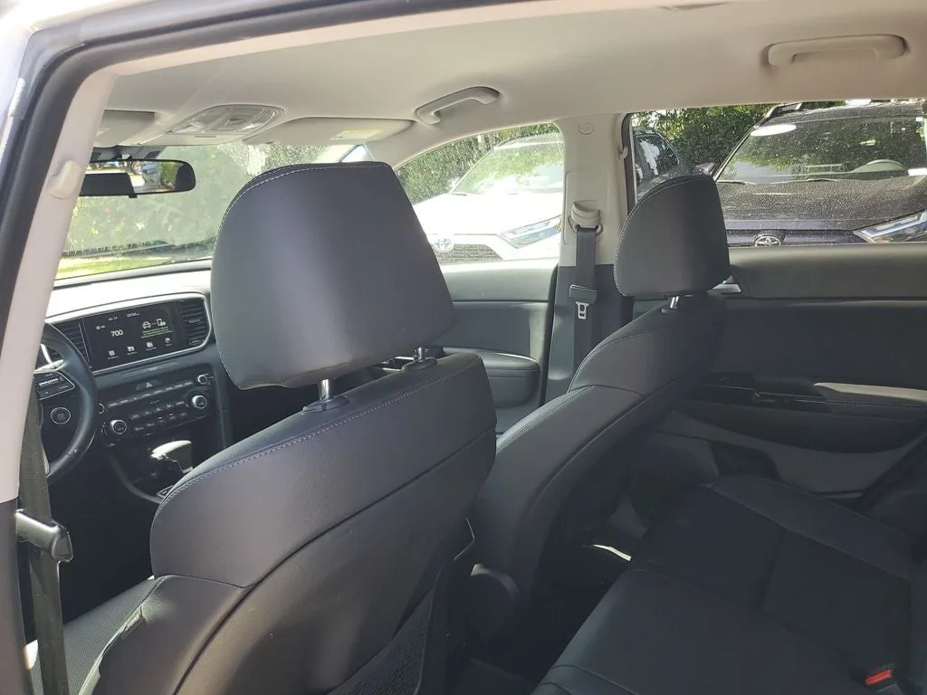 2021 Kia Sportage EX photo 14
