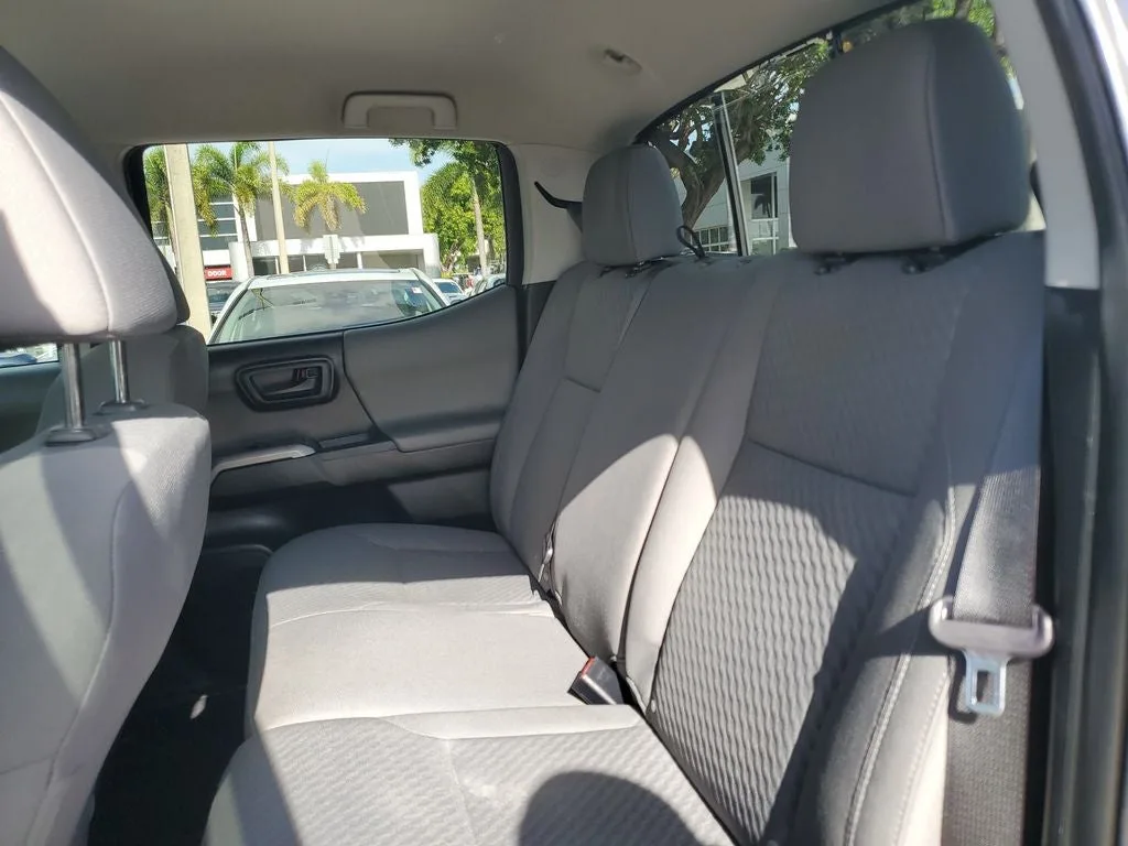 2023 Toyota Tacoma SR5 V6 photo 11