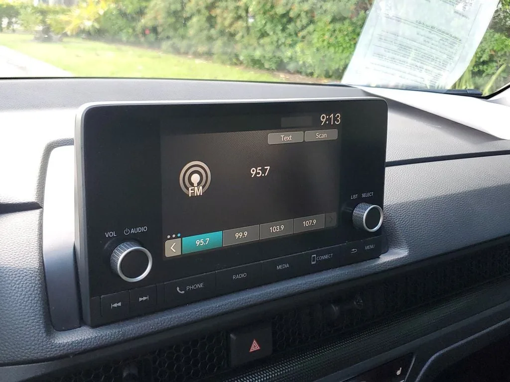 2023 Honda CR-V Hybrid Sport photo 27