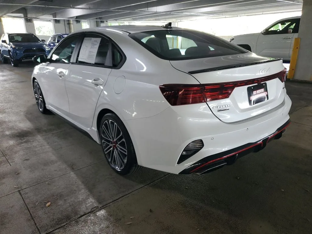 2023 Kia Forte GT photo 6