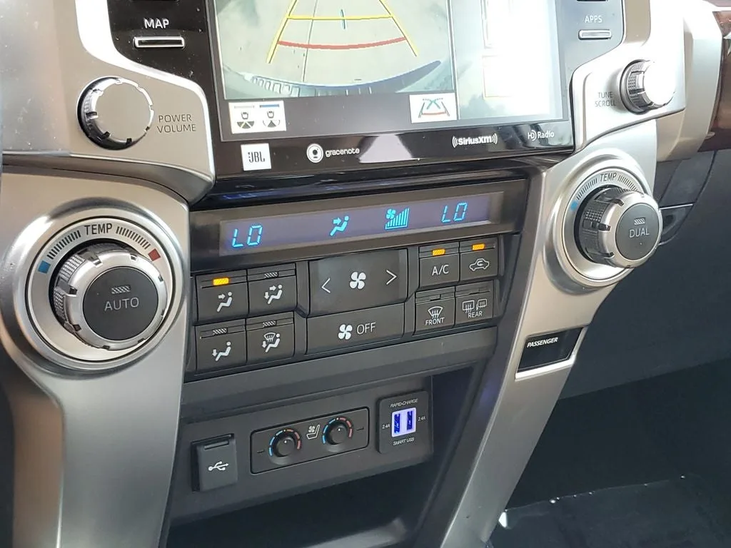 2024 Toyota 4Runner Limited photo 28