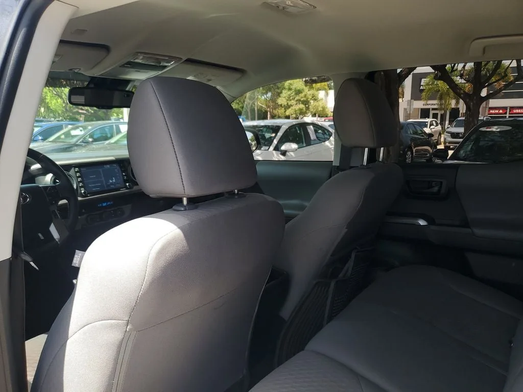 2023 Toyota Tacoma SR5 V6 photo 14