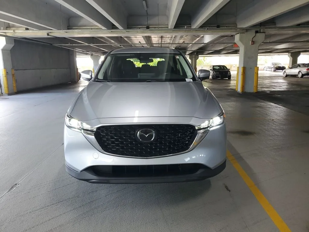 2023 Mazda CX-5 2.5 S Select Package photo 2