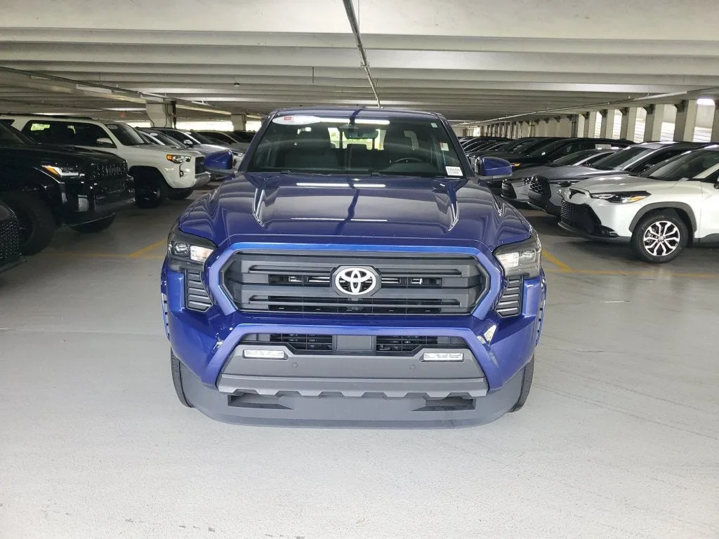 2024 Toyota Tacoma SR5 photo 2