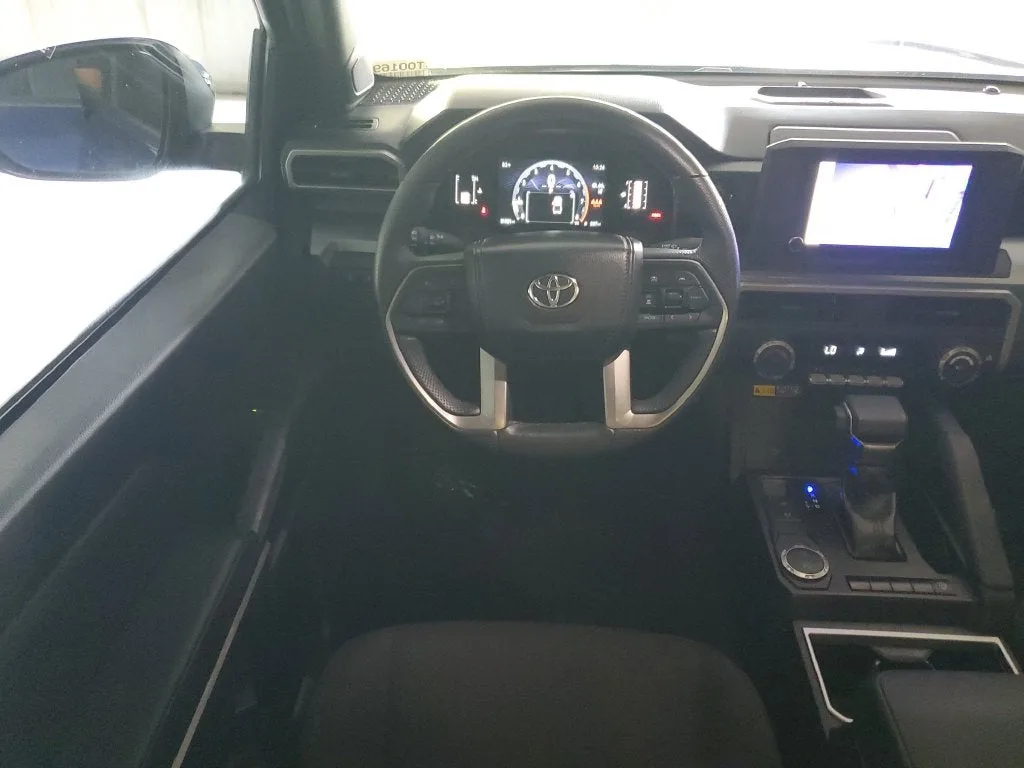 2024 Toyota Tacoma SR5 photo 14