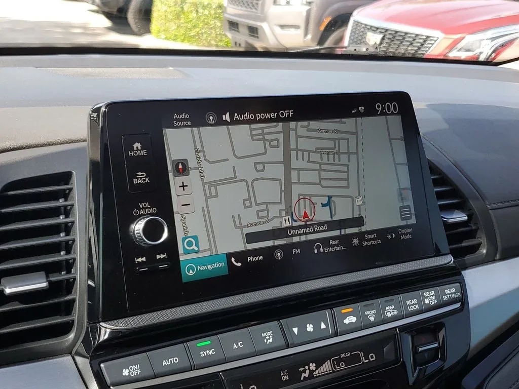 2025 Honda Odyssey Touring photo 28