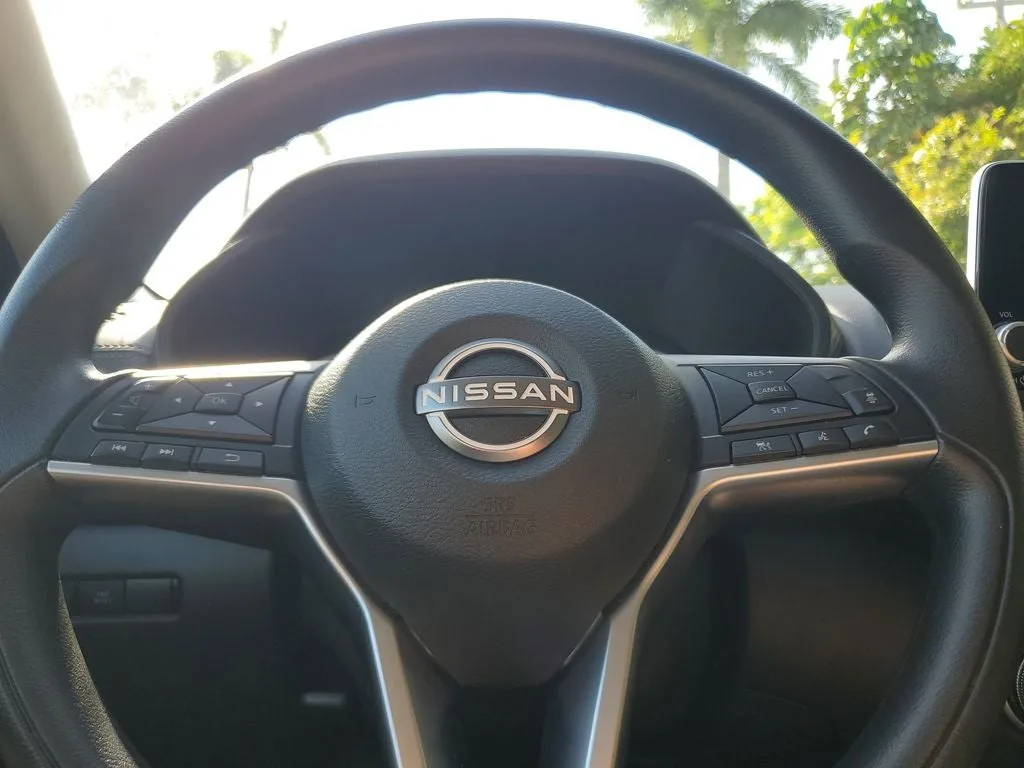 2024 Nissan Sentra SV photo 22
