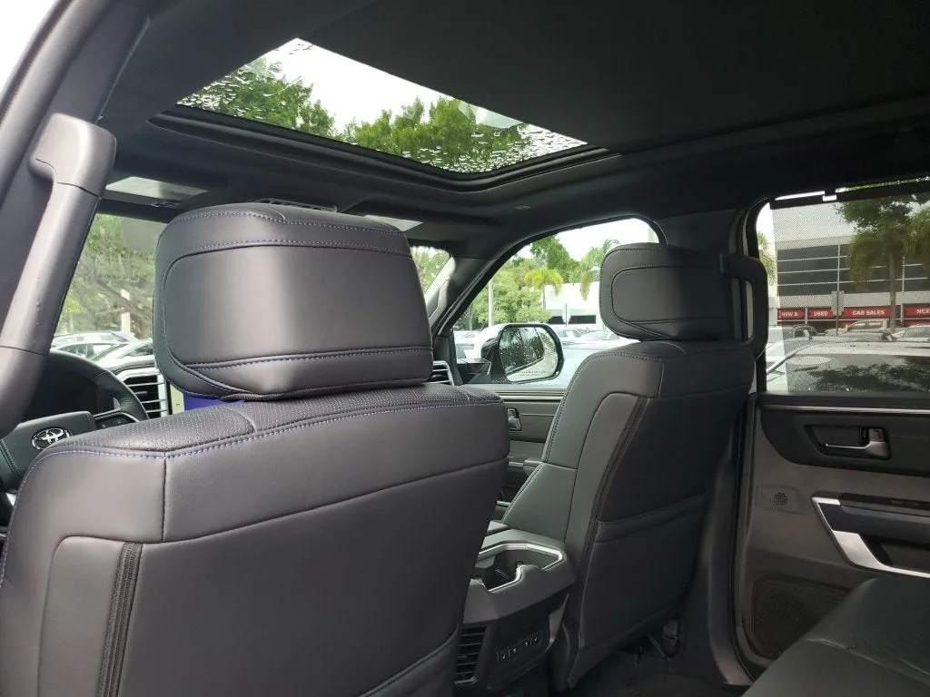 2025 Toyota Tundra Hybrid Platinum photo 13