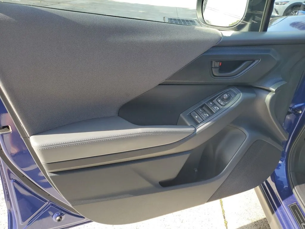 2024 Subaru Crosstrek Premium photo 17
