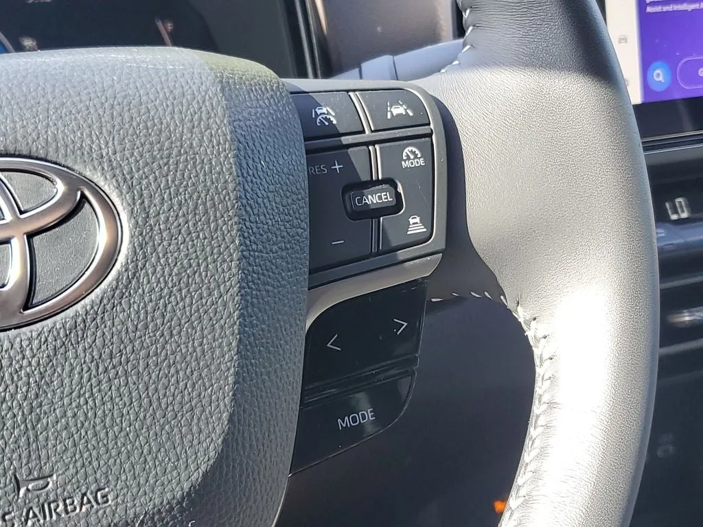 2026 Toyota Camry SE photo 23