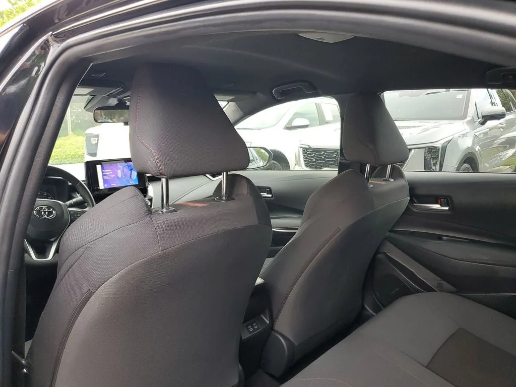 2024 Toyota Corolla Hybrid SE photo 12
