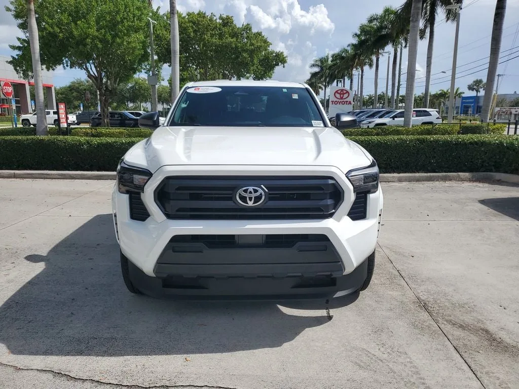 2024 Toyota Tacoma SR photo 2