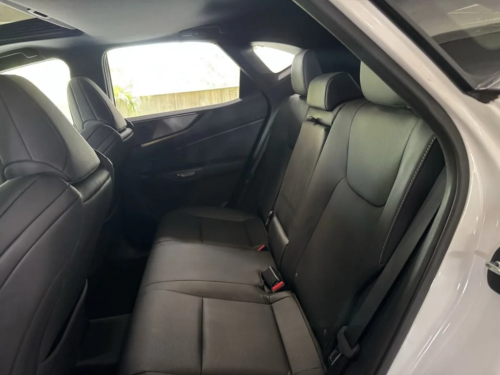 2024 Lexus NX 350 F SPORT Handling photo 13