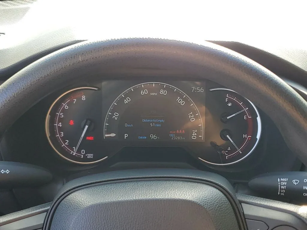 2024 Toyota RAV4 LE photo 24