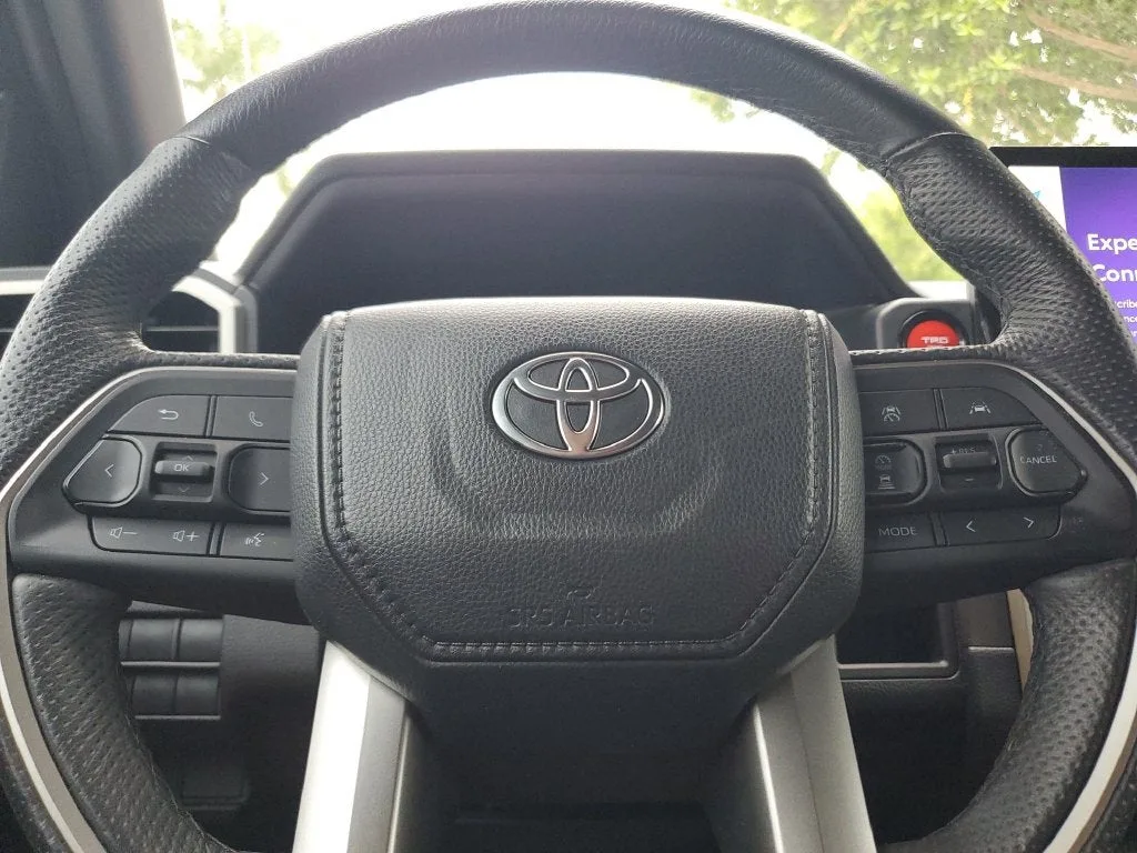 2024 Toyota Tacoma TRD Off-Road photo 22