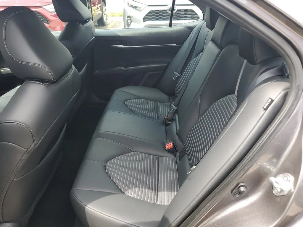 2024 Toyota Camry SE photo 11