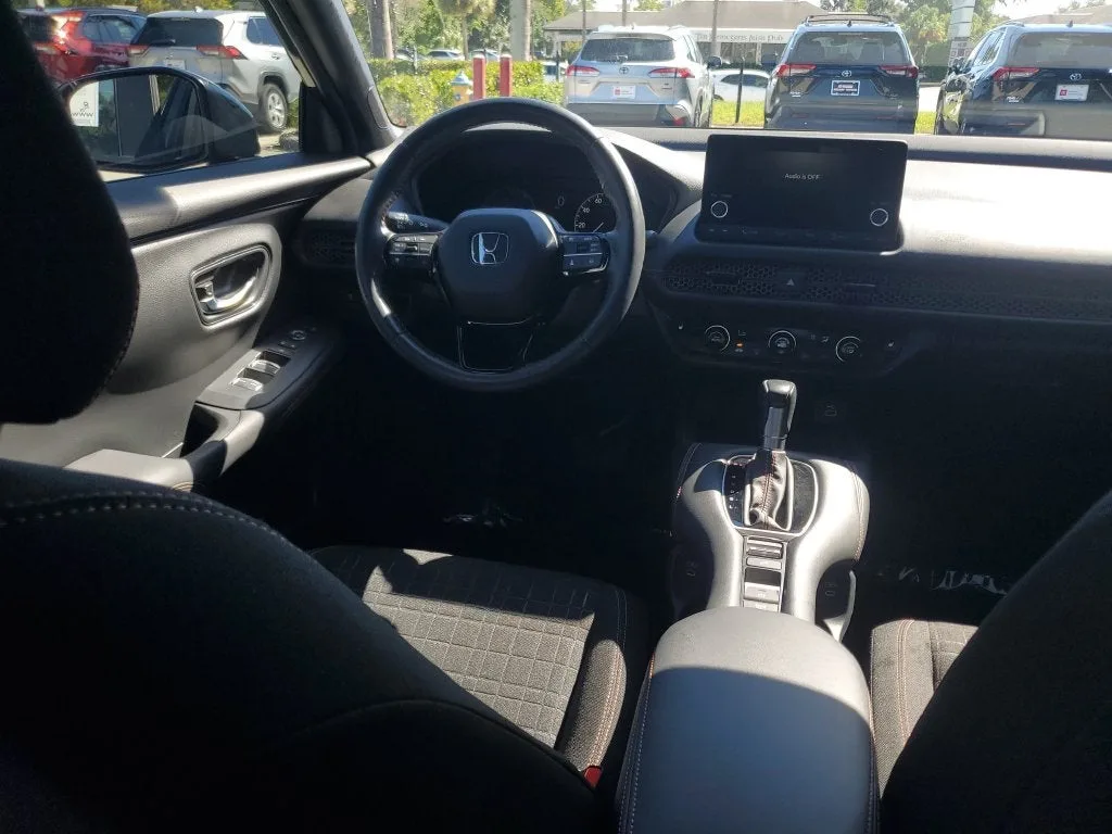 2024 Honda HR-V Sport photo 14