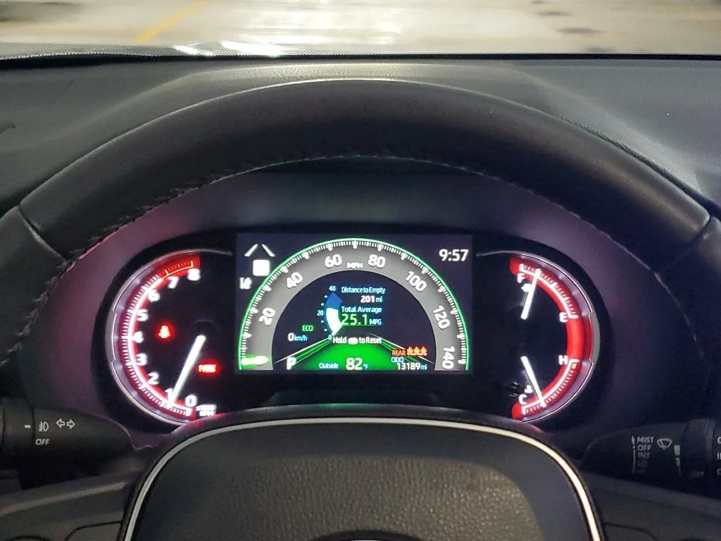 2024 Toyota RAV4 XLE Premium photo 26
