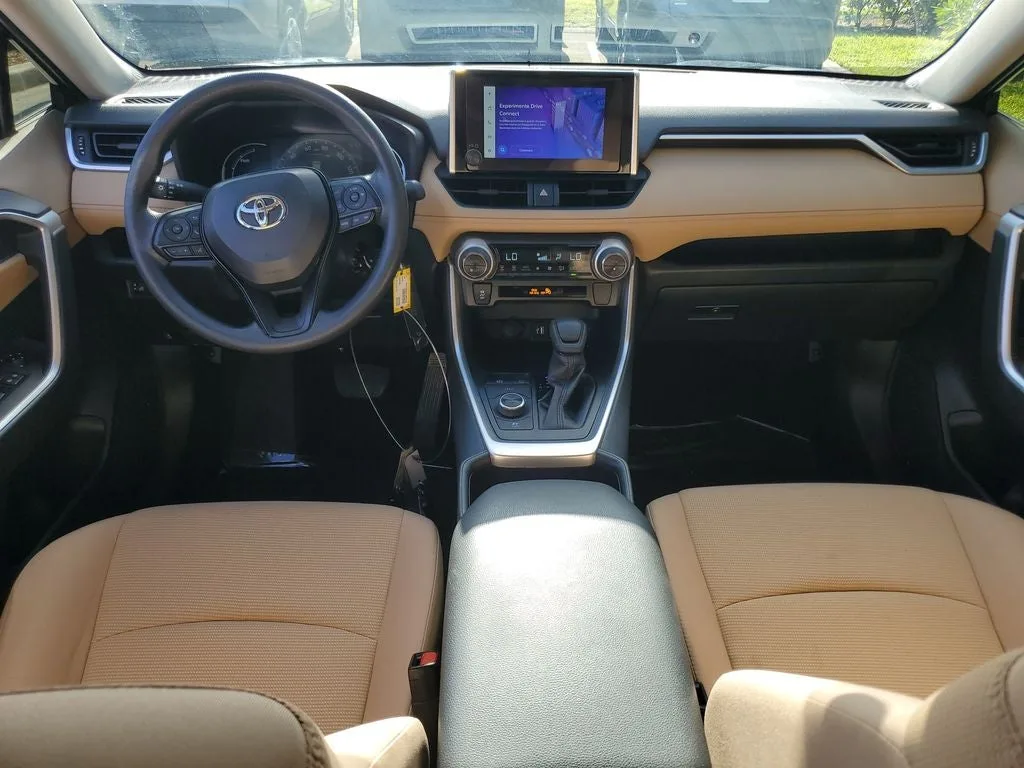 2025 Toyota RAV4 Hybrid LE photo 14
