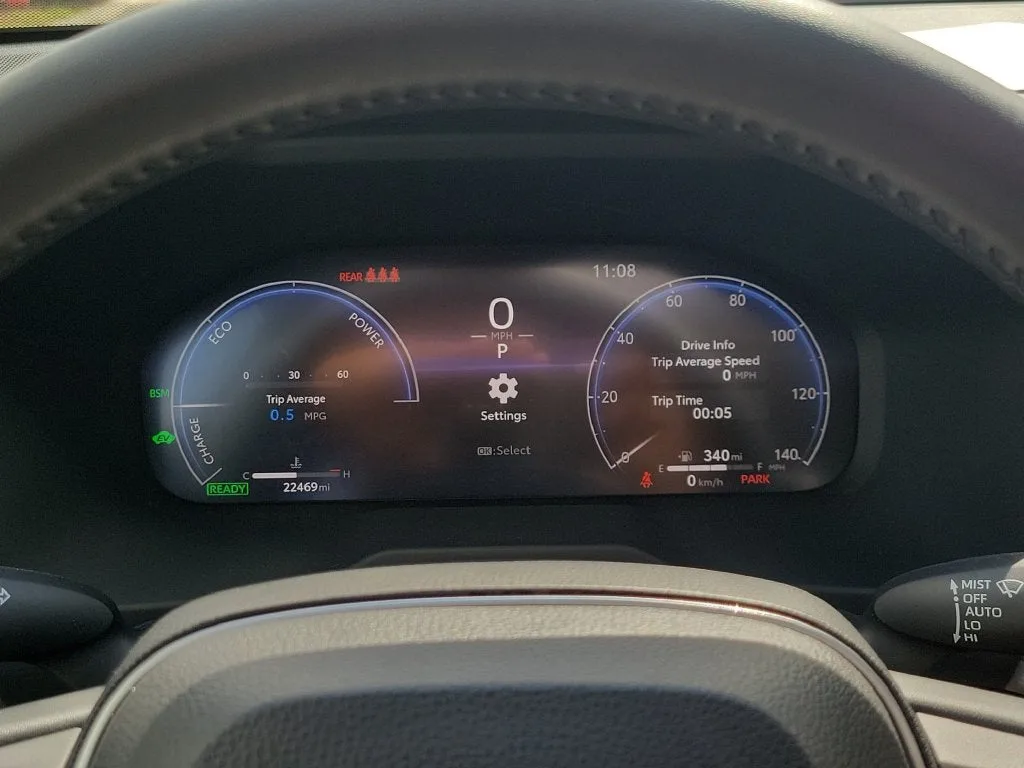 2023 Toyota RAV4 Hybrid Limited photo 28