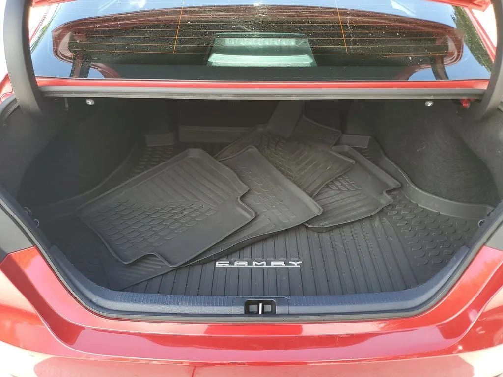2024 Toyota Camry LE photo 8