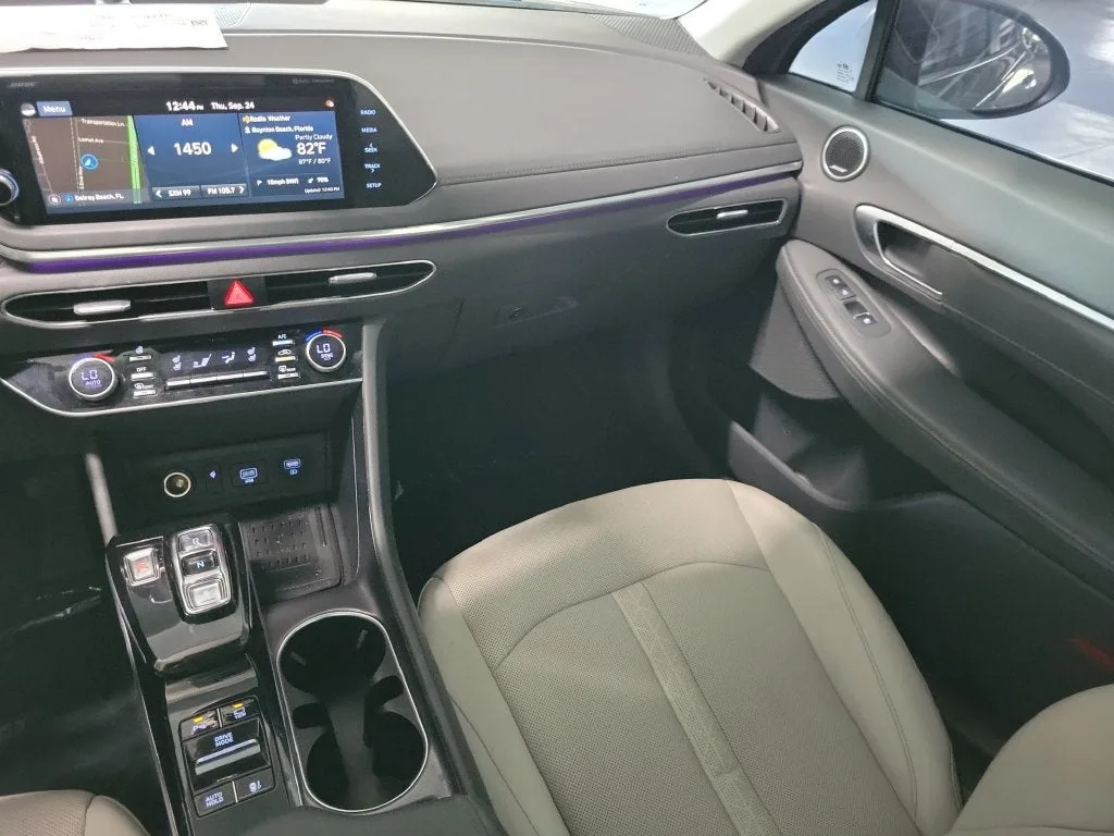 2020 Hyundai Sonata Limited photo 17