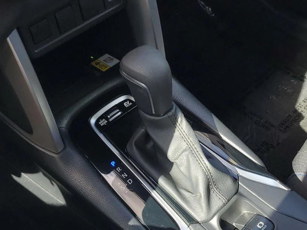 2023 Toyota Corolla Cross Hybrid SE photo 28