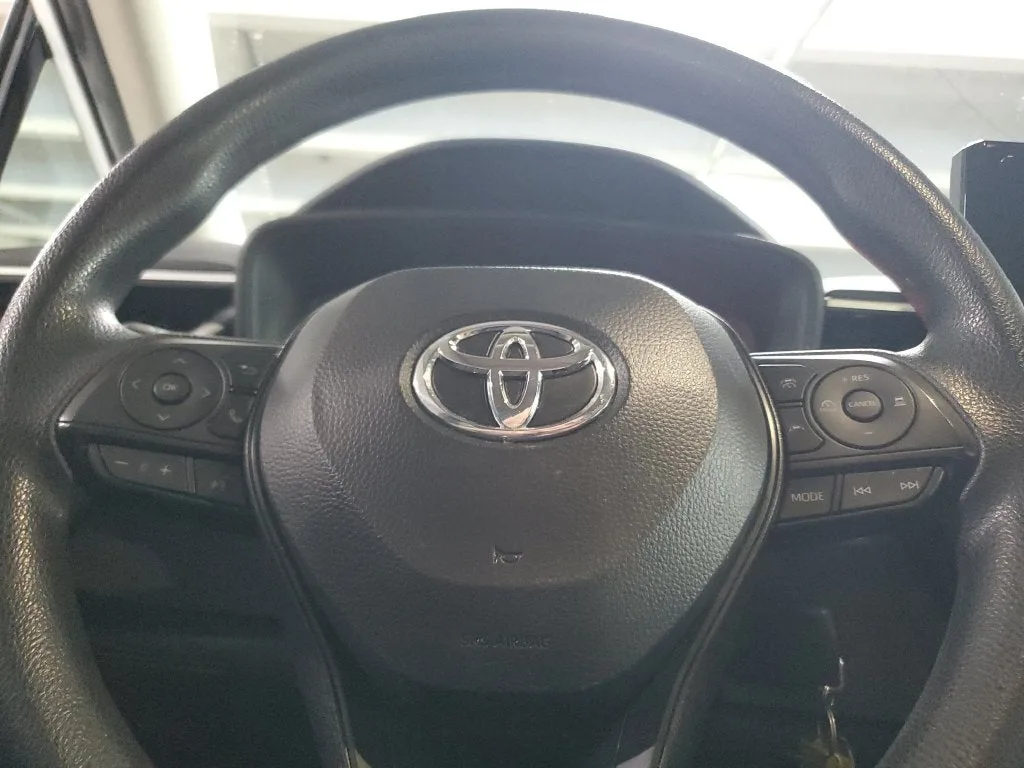 2024 Toyota Corolla LE photo 22