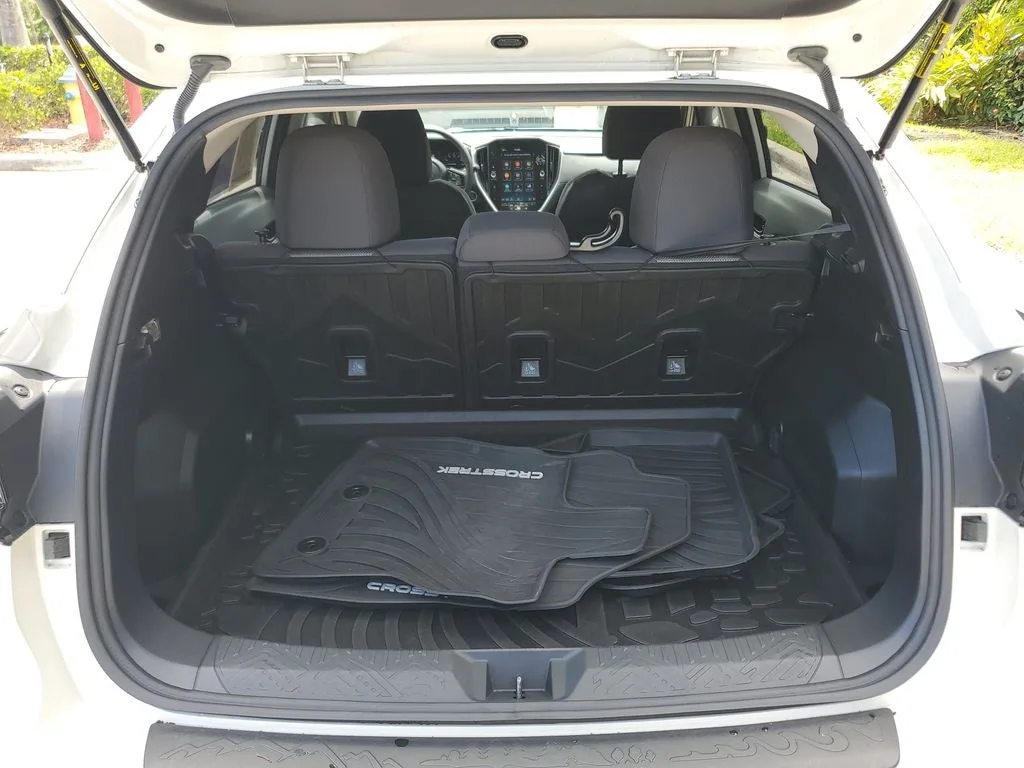 2024 Subaru Crosstrek Premium photo 8