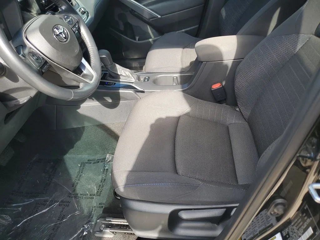 2023 Toyota Corolla Cross Hybrid SE photo 19