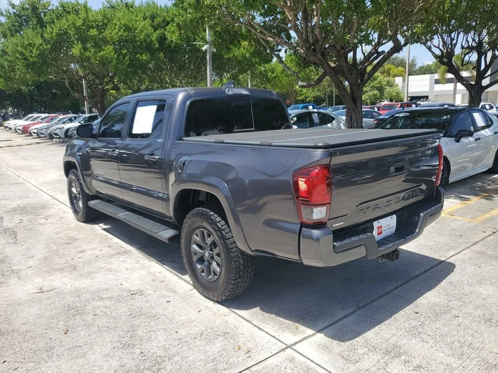 2023 Toyota Tacoma SR5 V6 photo 6