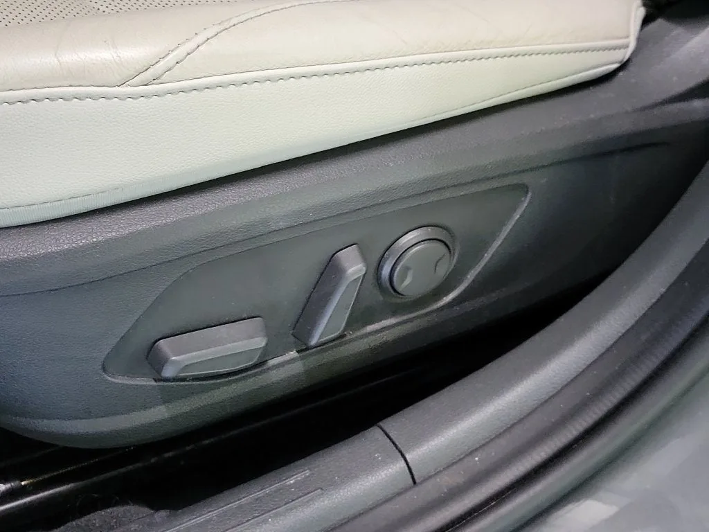 2020 Hyundai Sonata Limited photo 21