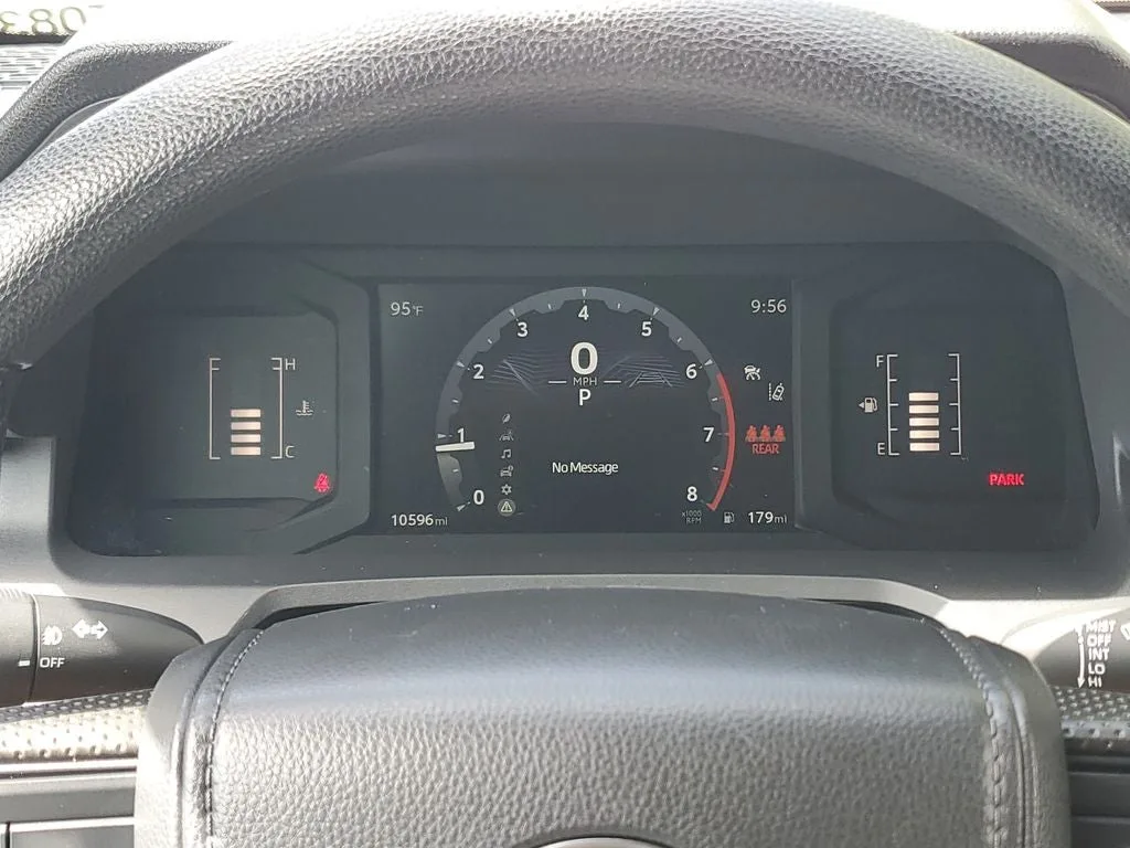 2025 Toyota Tacoma SR5 photo 25