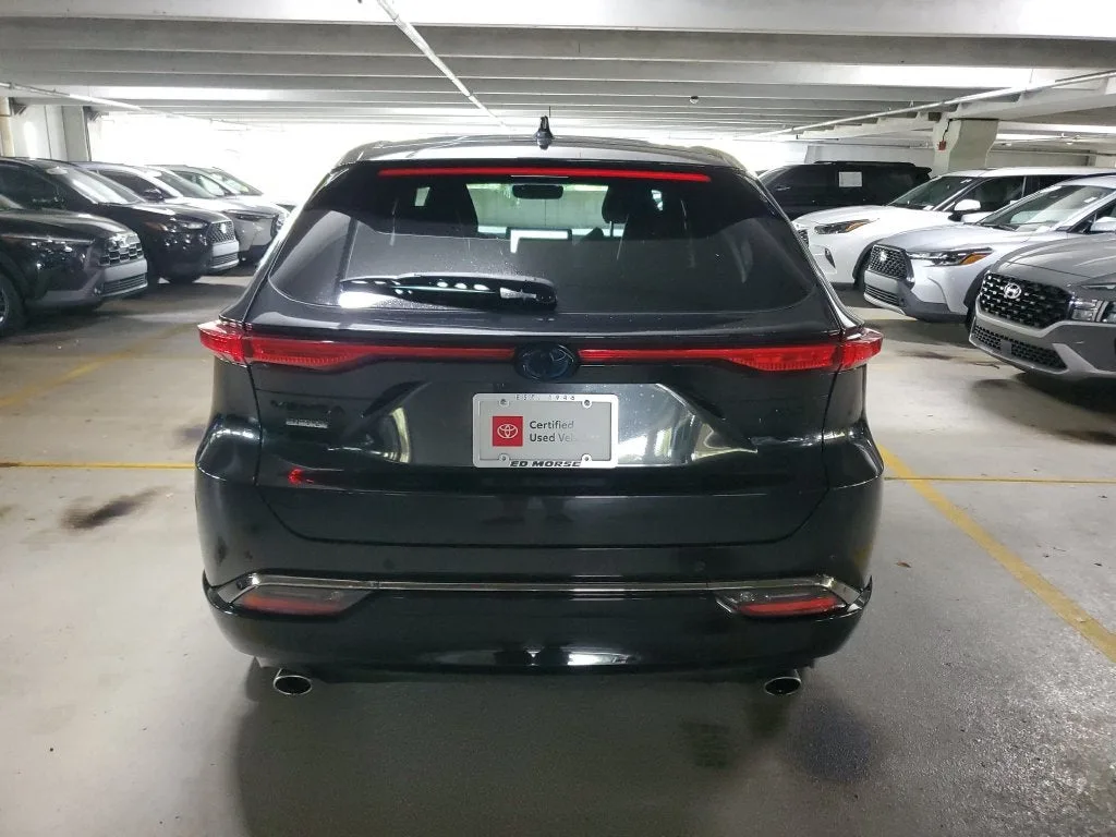 2023 Toyota Venza Nightshade photo 5
