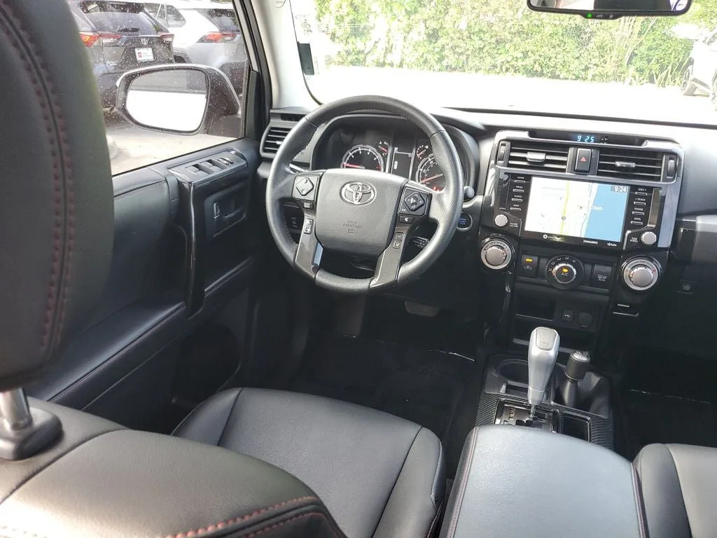 2021 Toyota 4Runner TRD Off-Road Premium photo 14