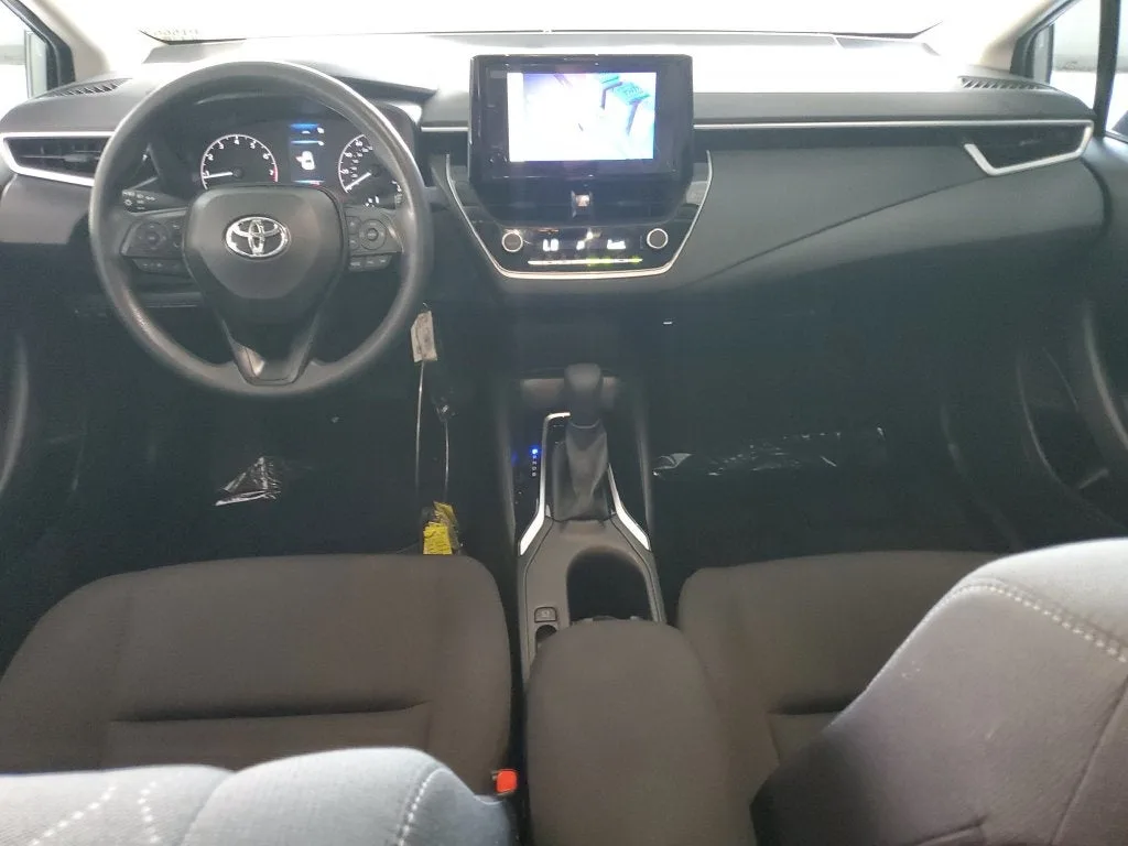 2024 Toyota Corolla LE photo 16