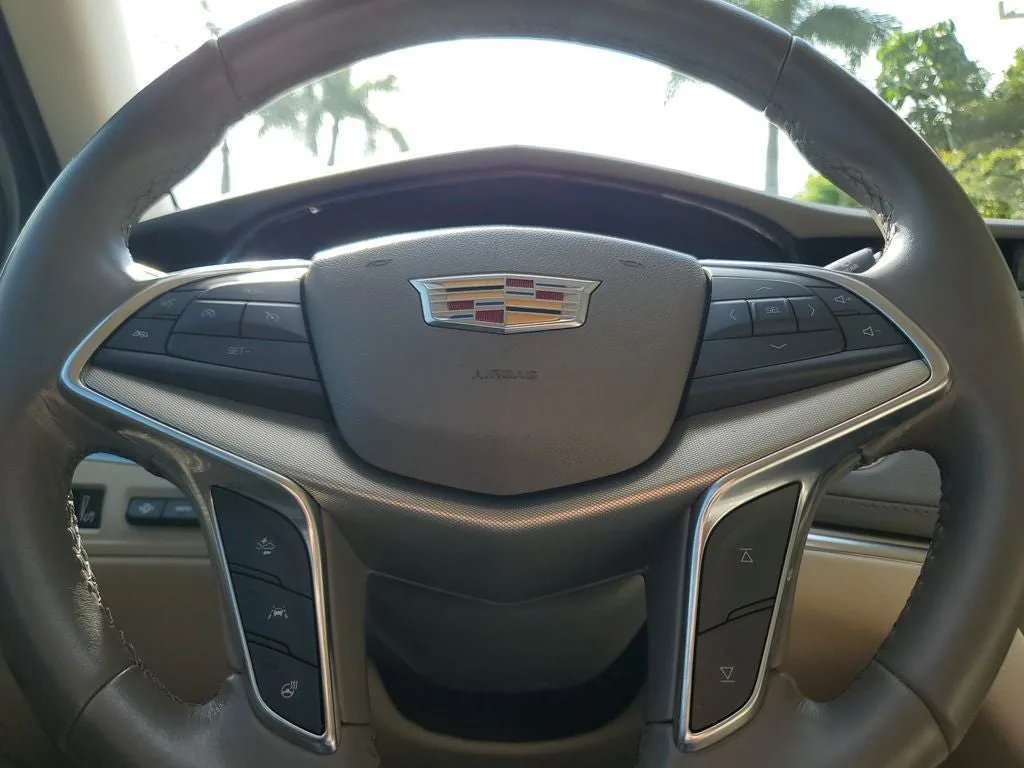 2020 Cadillac XT5 Premium Luxury photo 23