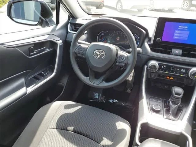 2024 Toyota RAV4 Hybrid LE photo 12