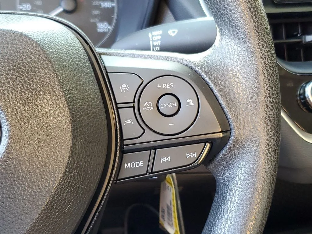 2024 Toyota Corolla Hybrid LE photo 23